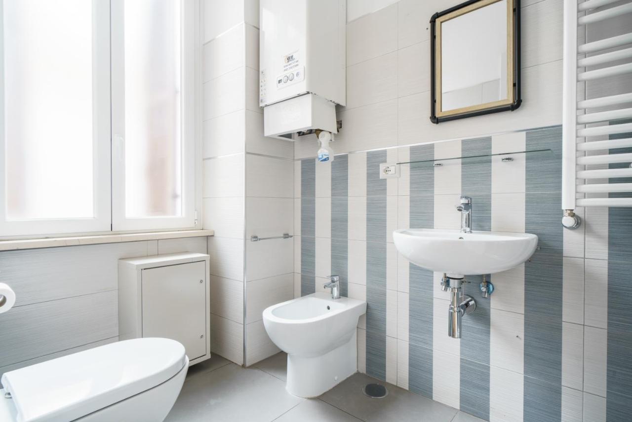 Dreamynest Quattro Cantoni - 2 Bdr Vicino Il Colosseo Rom Exteriör bild