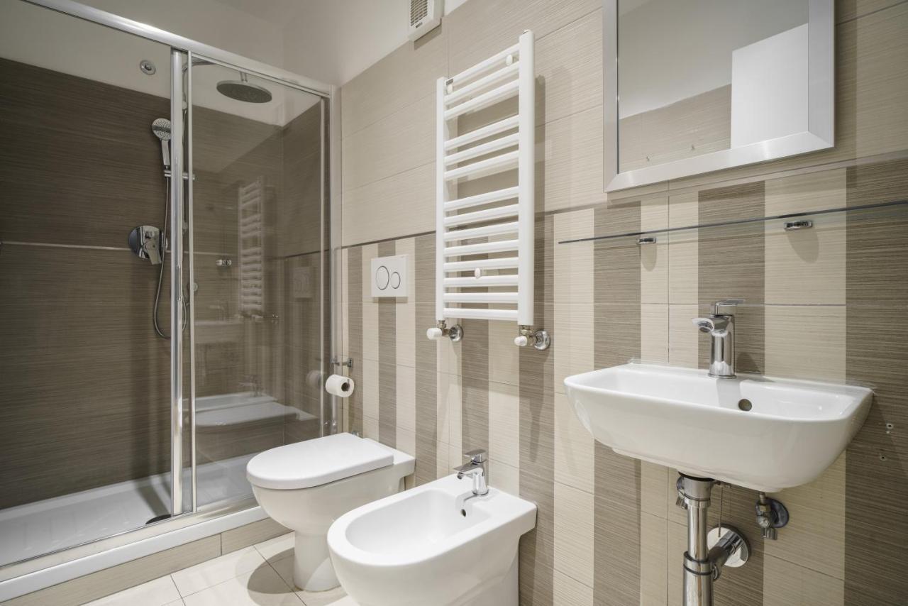 Dreamynest Quattro Cantoni - 2 Bdr Vicino Il Colosseo Rom Exteriör bild